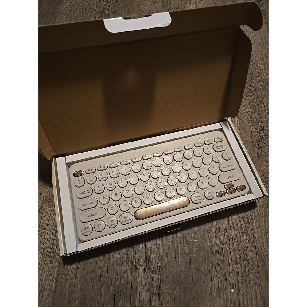 North Compact Round Key Wireless Keyboard - Beige - Picture 2 of 5